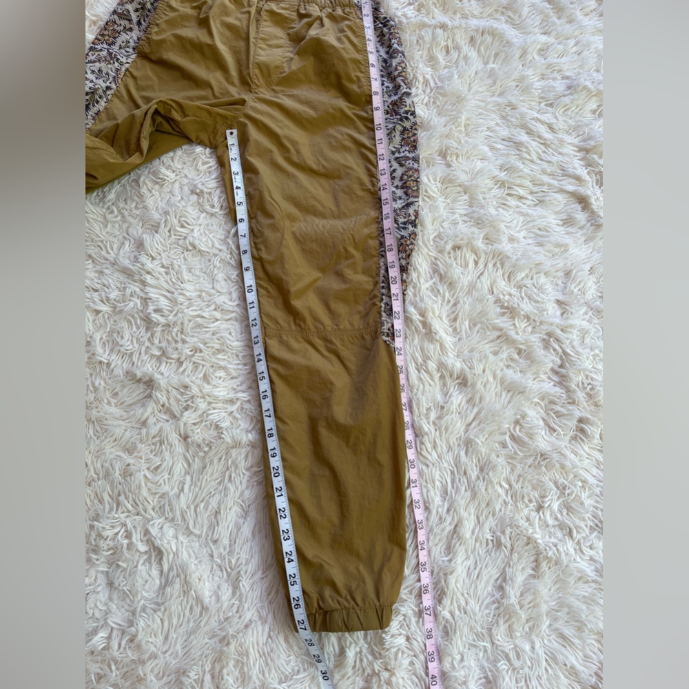 Urban Outfitters Tan Track Pants with Patterned Sides - Picture 5 of 10